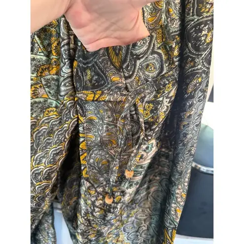 None Darling and comfy Bohemian satin style pants