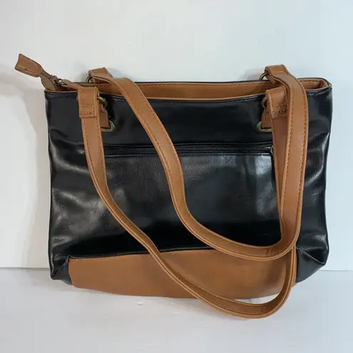 Stone Mountain black/camel shoulder bag NWOT