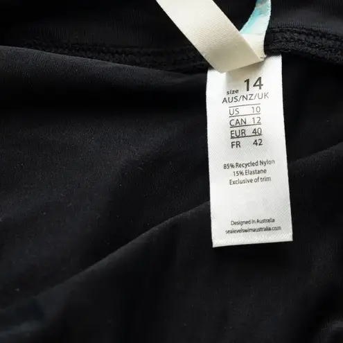 Sea Level Swim. Zip Long Sleeve Rashguard Top. Black Size 10