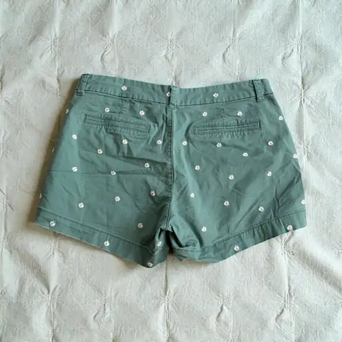Old Navy  Green Daisy Print Everyday Shorts Size 10