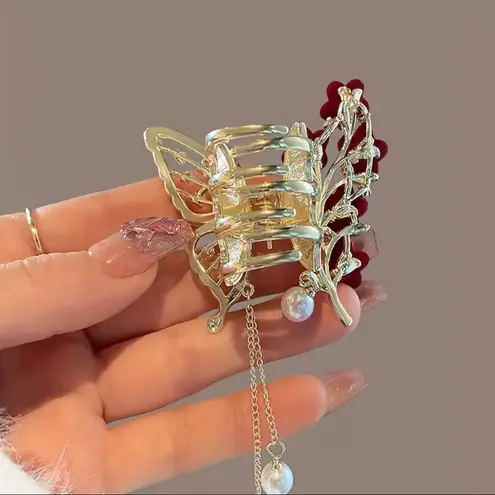 Faux Pearl Tassel Hair Claw Clip Red Rose Jaw Clips Metal Shark Clips For Girls Gold