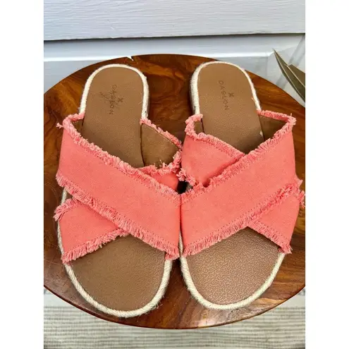 Caslon Coral Frayed Edges Paxton Cross Strap Slides Womens Sandals Size 7
