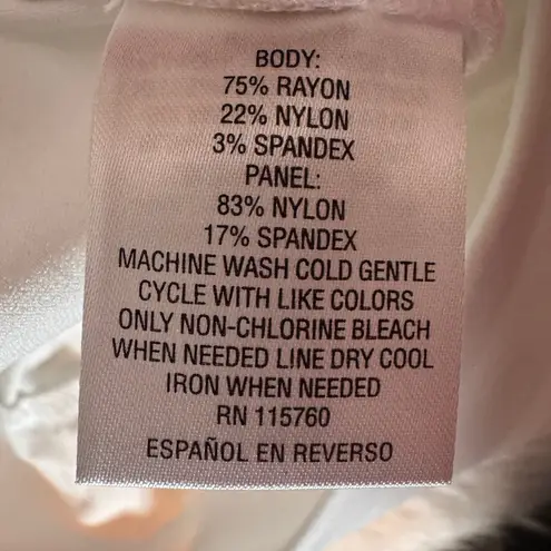 JM Collection White Cropped Ankle Pants