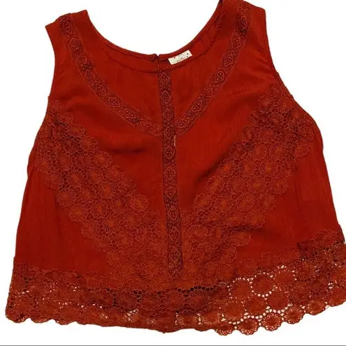 Self Esteem Rusty Sleeveless Lace Baby Crop Tee