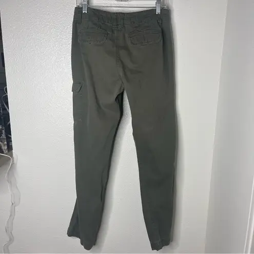 Bass Women’s Cargo Pants Size 4 Green