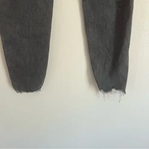 American Eagle  Grey Distressed Super Hi Rise Jeggings Size 6 Short