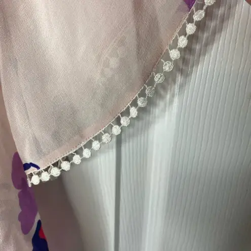 Yumi Kim  100% Silk Floral Flutter Sleeve Top Size‎ Small