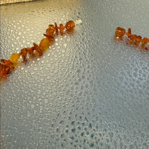 Butterscotch and Honey Cleopatra Bib Style Necklace Orange