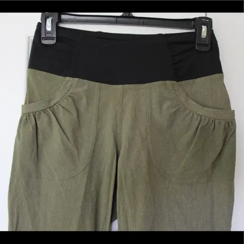 prAna  | Summit Cargo Capri Heather Green