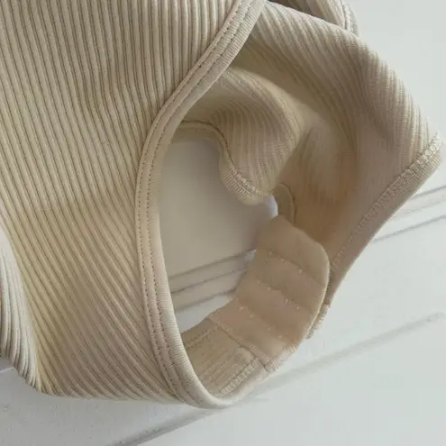 Neutral Ribbed Seamless Medium Bodysuit Top | Capsule Wardrobe Essential Beige Tan