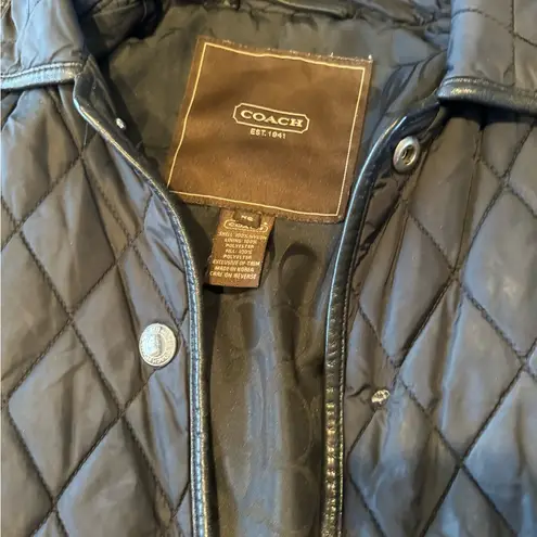 Coach  Quilted Jacket XS condition in pics missing the snap for the button