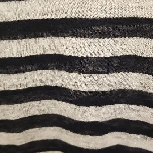 Michael Stars 💕💕 Short Sleeve Striped T-Shirt ~ Black & White Stripes Small