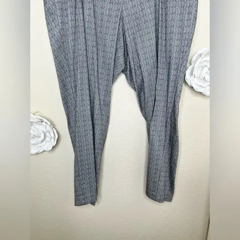 Lane Bryant NWT: The Allie Gray with Black & White Blended Textured Pants Sz 26R - Image 4