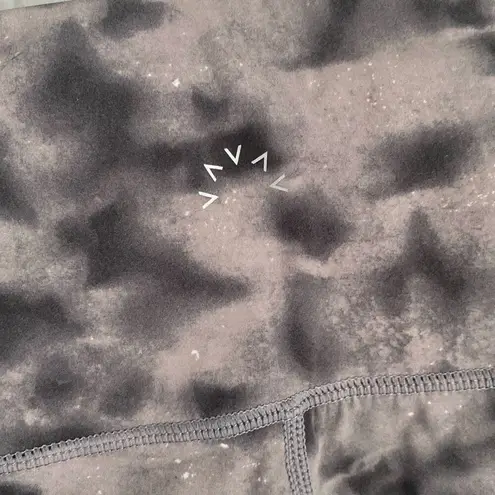 Varley Let's Go High Rise Leggings in Concrete Leaf Size L