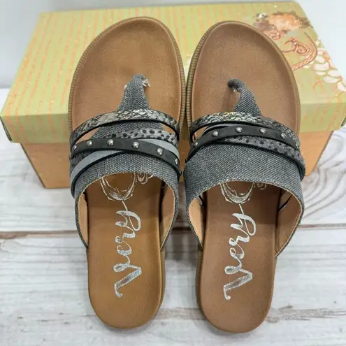 Very G NEW Rose 2 Gray Canvas Thong Flats Mixed Faux Leather Straps Beach Summer
