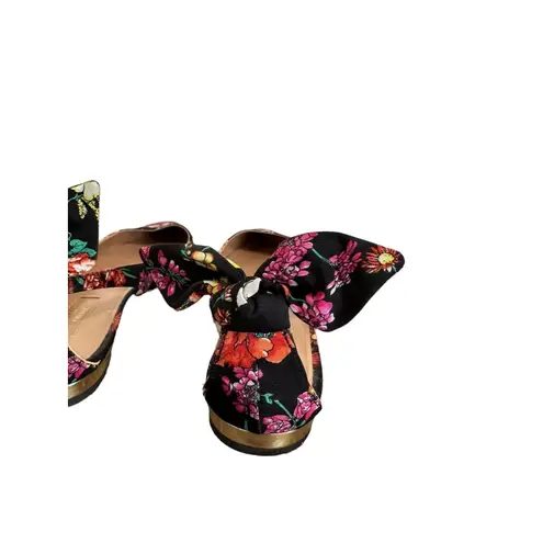 Aquazzura Bow Tie Floral Ballet Flats Size 36 Multicolor Pointed Toe Black