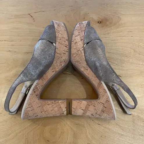 Cordani Italy Women's Wedge Slingback Criss Cross Metallic Platform Sandal Sz 39 Gold