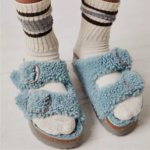 Papillio Birkenstock Arizona Big Buckle Shearling Sandals in Blue, Size 38, NWT Blue