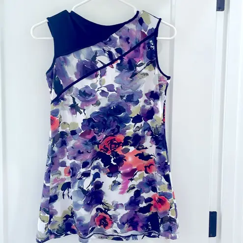 Beautiful tank top in watercolor floral print Purple