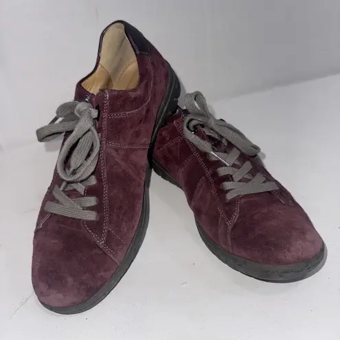 Hartjes Phil Sneakers Eggplant Suede Walking Minimalist Comfort Shoes Sz 5 Red