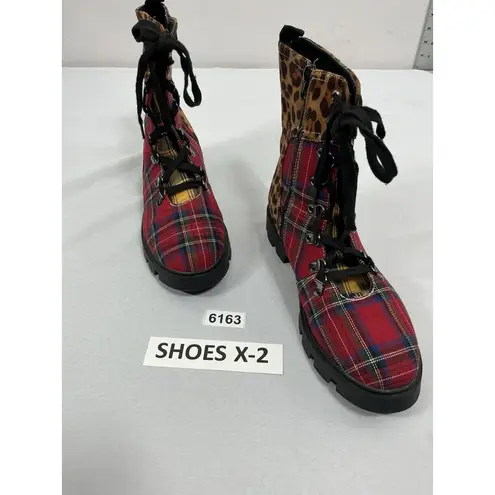 Womans Rouge Ankle Boots Chunky 10 M Plaid Animal Print Lace Up Zip Up Red