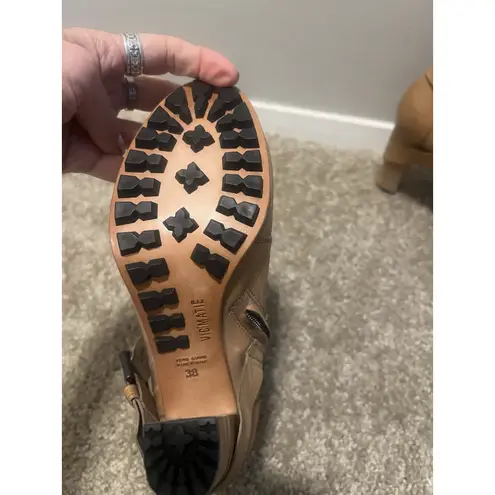 Vic Matie Leather Buckle Healed Boots Size 8 Zip Closure Lug Sole 38