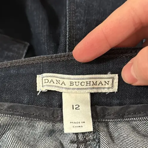 Dana Buchman Dark Rinse Denim Capris Cropped Jeans Size 12