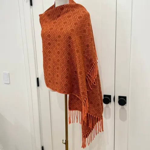 Estirpe Inca Alpaca Wrap Shawl Orange Geometric Fringe Boho Chic Fall Elegant