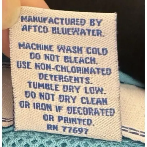 Guy Harvey Shirt Women's M Blue Button Down Fishing Hiking Gorpcore Performance