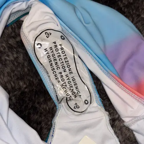 the blushing brunette BNWT Multicolor Tie Dye High Waisted Bikini Bottom Sz M