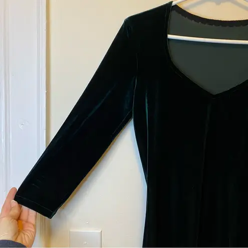 Only Hearts NYC | Velvet V-Neck 3/4 Sleeve Blouse in Emerald Green Sz Medium