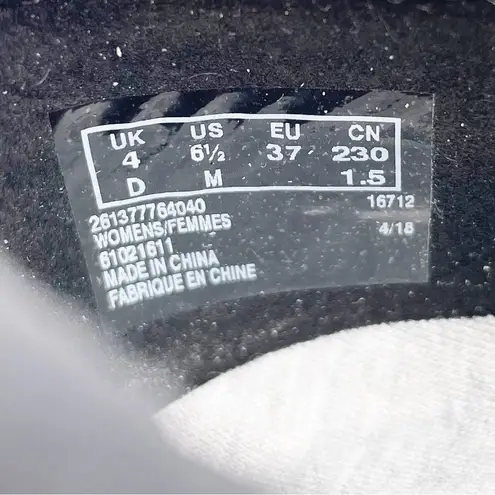 Cloudsteppers by Clarks Women's Ayla Pure Closed Toe Loafers Flats Size 6.5 Grey Gray