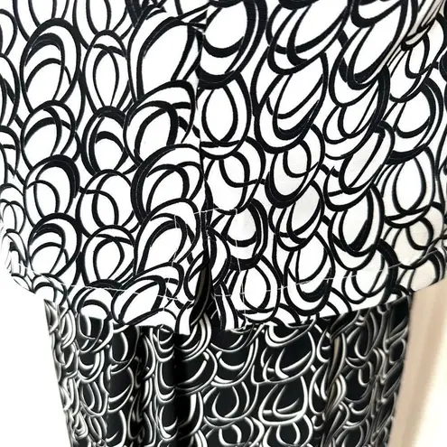 Active Encounters black and white top and skirt set