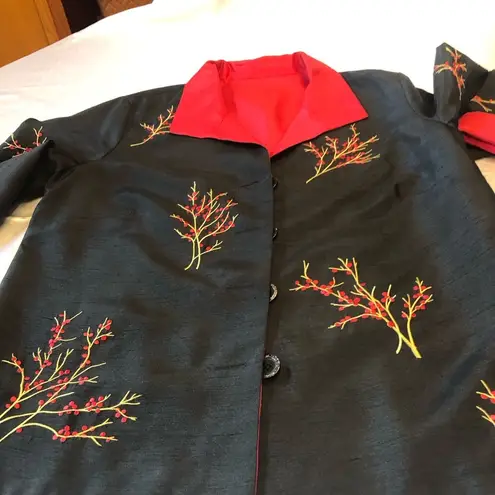 draper's & damon's Reversible Raw Silky Embroidered Jacket from Draper’s & Damon’s