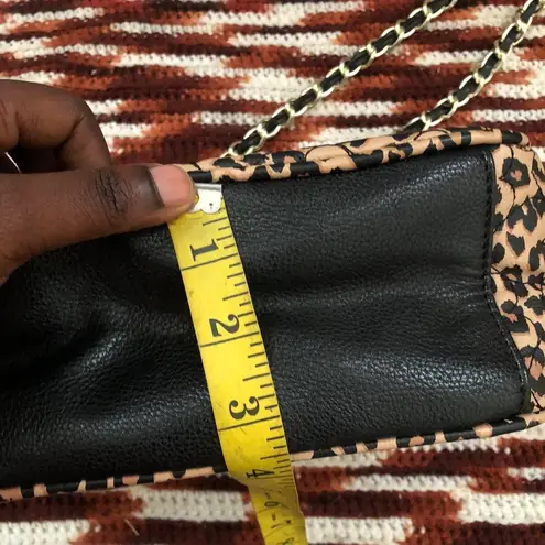 Betsey Johnson  Black brown leopard cheetah shoulder crossbody hand bag purse heart gold chain strap