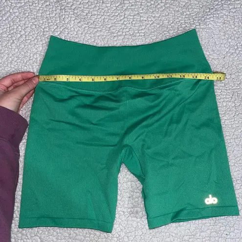 Alo Yoga  Seamless Ribbed Shorts