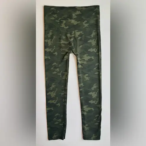 Bagatelle High Waist Seamless Green Camo Leggings Size L