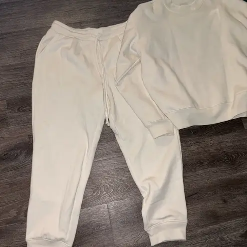 A New Day Off white/cream matching jogger and crew neck set. Super comfy! Worn once