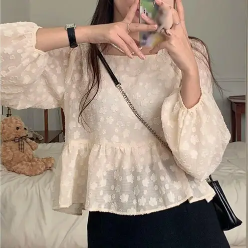 DAZY Solid Tie Back Lantern Sleeve Blouse Square Neck Womens Vintage Style NWT Black Size M