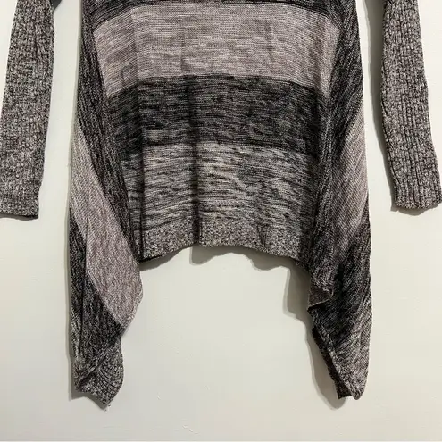 cupio  Marled Gray Stripe Asymmetrical Hem Knit Sweater Top S