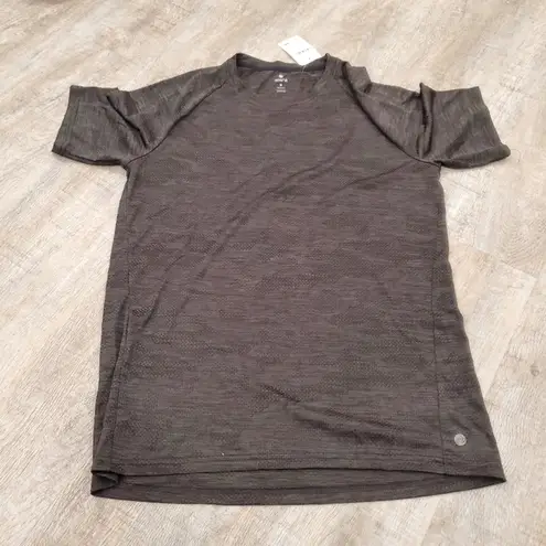 Apana NWT  Black Short Sleeve Exercise Top Size Medium