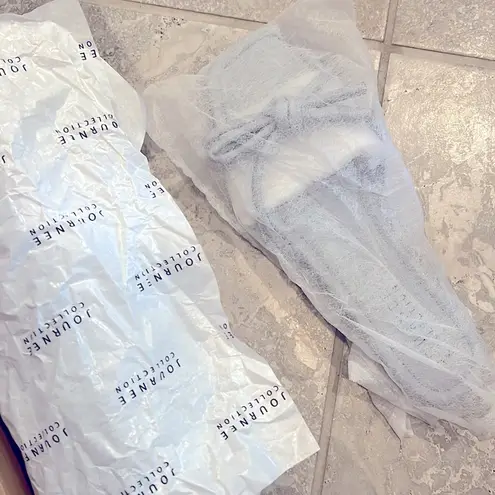 Journee Collection Journée Collection Sandals in Soma Blue, Size 11 New in Box w/Dust Bag