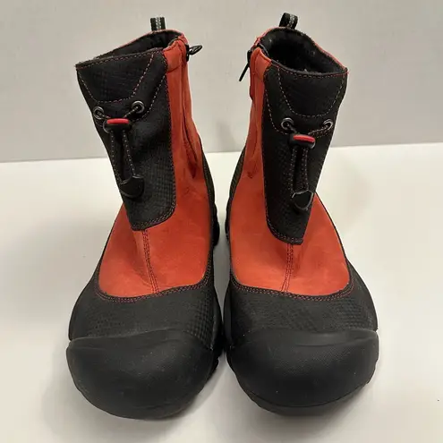 Keen Women's Insulated Waterproof Snow Boot With Side Zipper Size 7.0