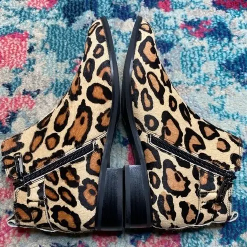 Blondo Waterproof Tami Leopard Print Cow Hair Ankle Boots Size 7.5
