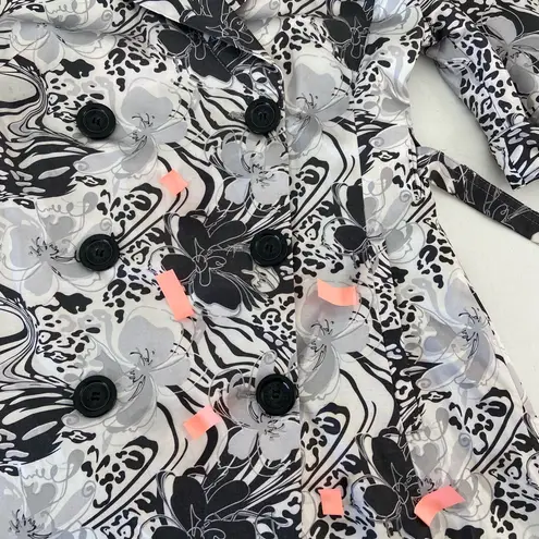 Vertigo Paris women’s gray cream peacoat belted half sleeve coat medium