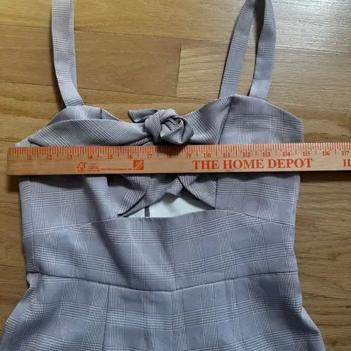 WAYF Small Elegant Gray Plaid Tie-Front Wide-Leg Jumpsuit Chic Evening Wear