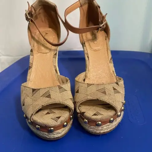 ALDO  studded‎ brown wedges