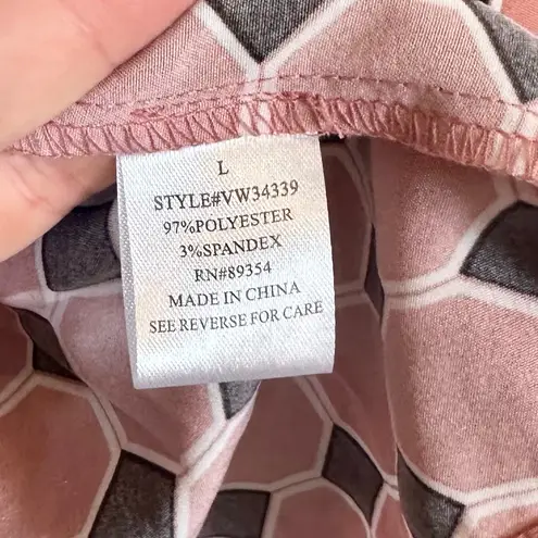 Adrienne Vittadini Pink and Black Geometric Button Down Shirt - Size: Large