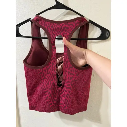 Gymshark  Adapt Animal Seamless Crop Tank Size Small Reef Cherry Brown