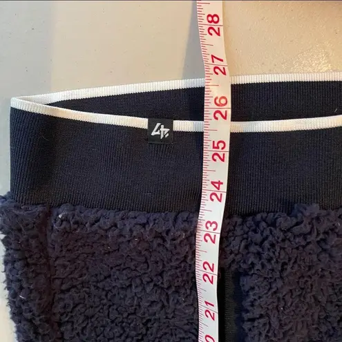 47 Brand 47 NAVY BLUE & WHITE FULL ZIP SHERPA VEST LARGE